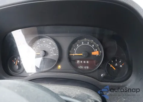 2016 Jeep Compass Sport z USA, uszkodzony, nr VIN 1C4NJDBB8GD691838